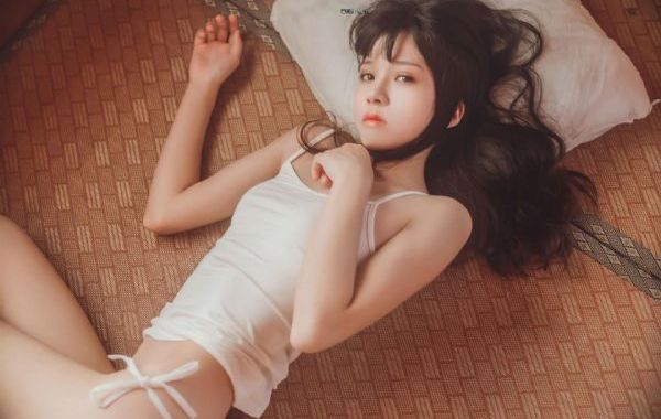 欧美亚洲尤物久久综合精品_BD英语完整在线观看