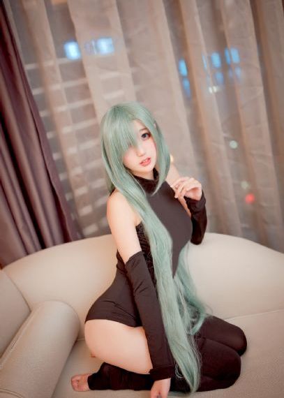 欧美魔幻电影精灵王_无删减完整版在线观看